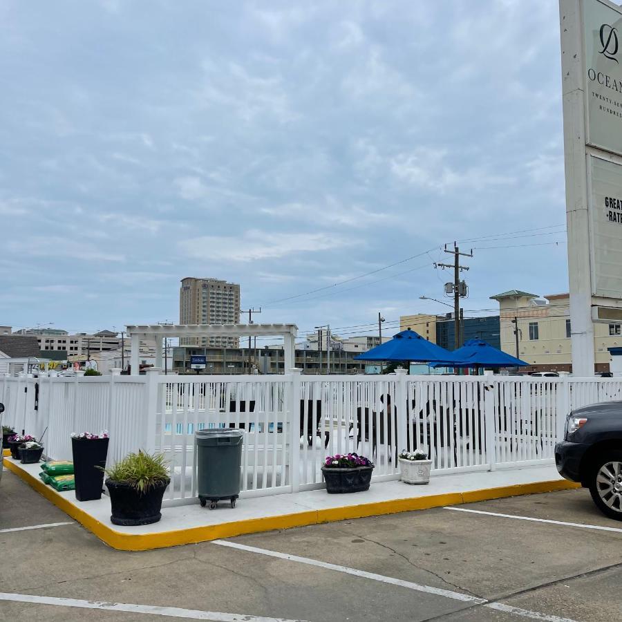 Oceans 2700 Hotel Virginia Beach Exterior photo