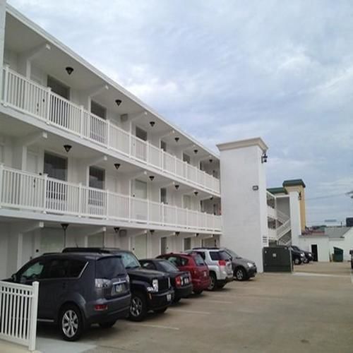 Oceans 2700 Hotel Virginia Beach Exterior photo
